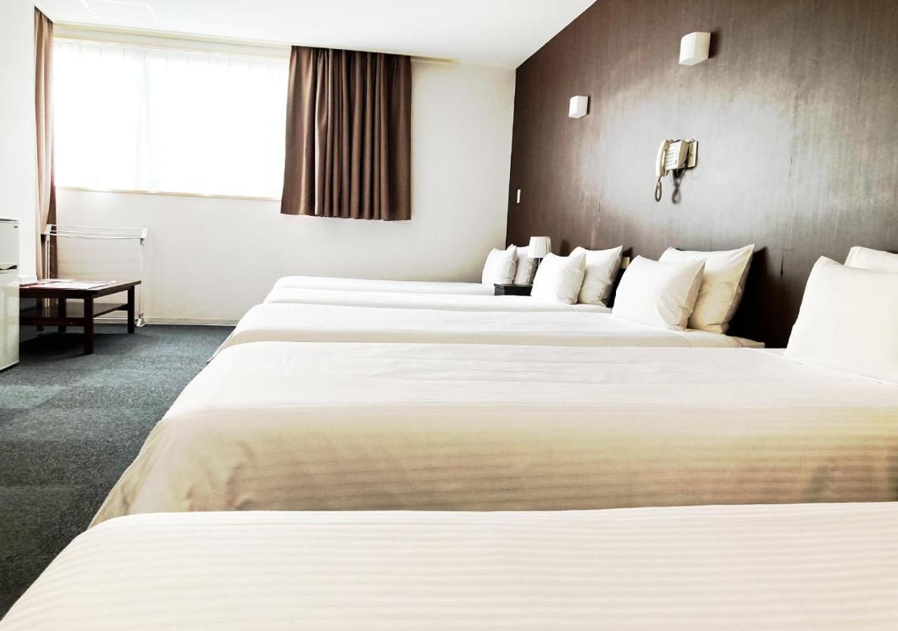 Hotel Precia Naha Zimmer foto
